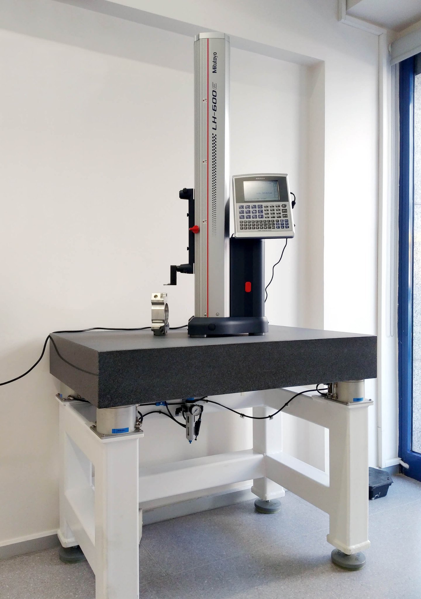 Laboratory Table at Bilginoğlu Endustri Malzemeleri